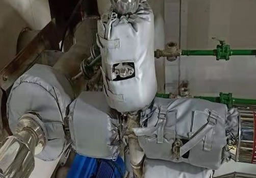 高溫管道<a href=http://www.i-taste.cn/e/tags/?tagname=%E4%BF%9D%E6%B8%A9%E9%9A%94%E7%83%AD target=_blank class=infotextkey>保溫隔熱</a>衣